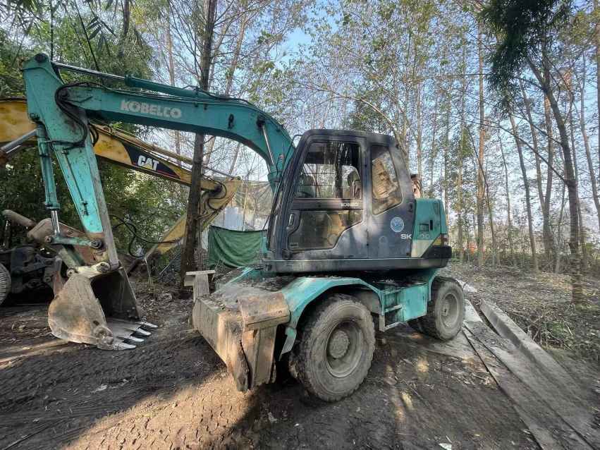 Kobelco SK70W-5 Excavator